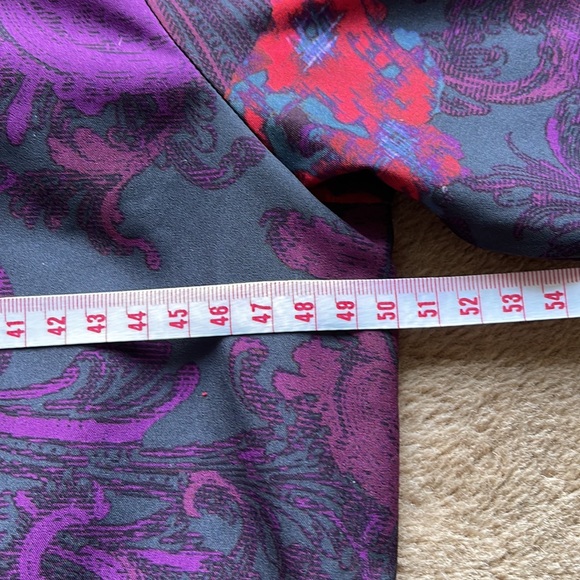 ➕ Fabletica Light Jacket Size Medium - Picture 9 of 12